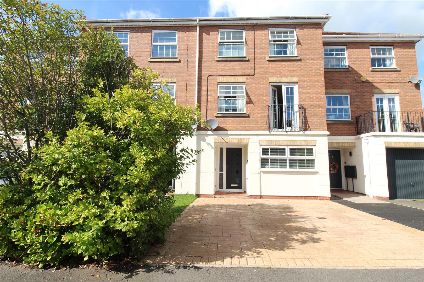 Doulton Grove, Baddeley Green, Stoke-On-Trent